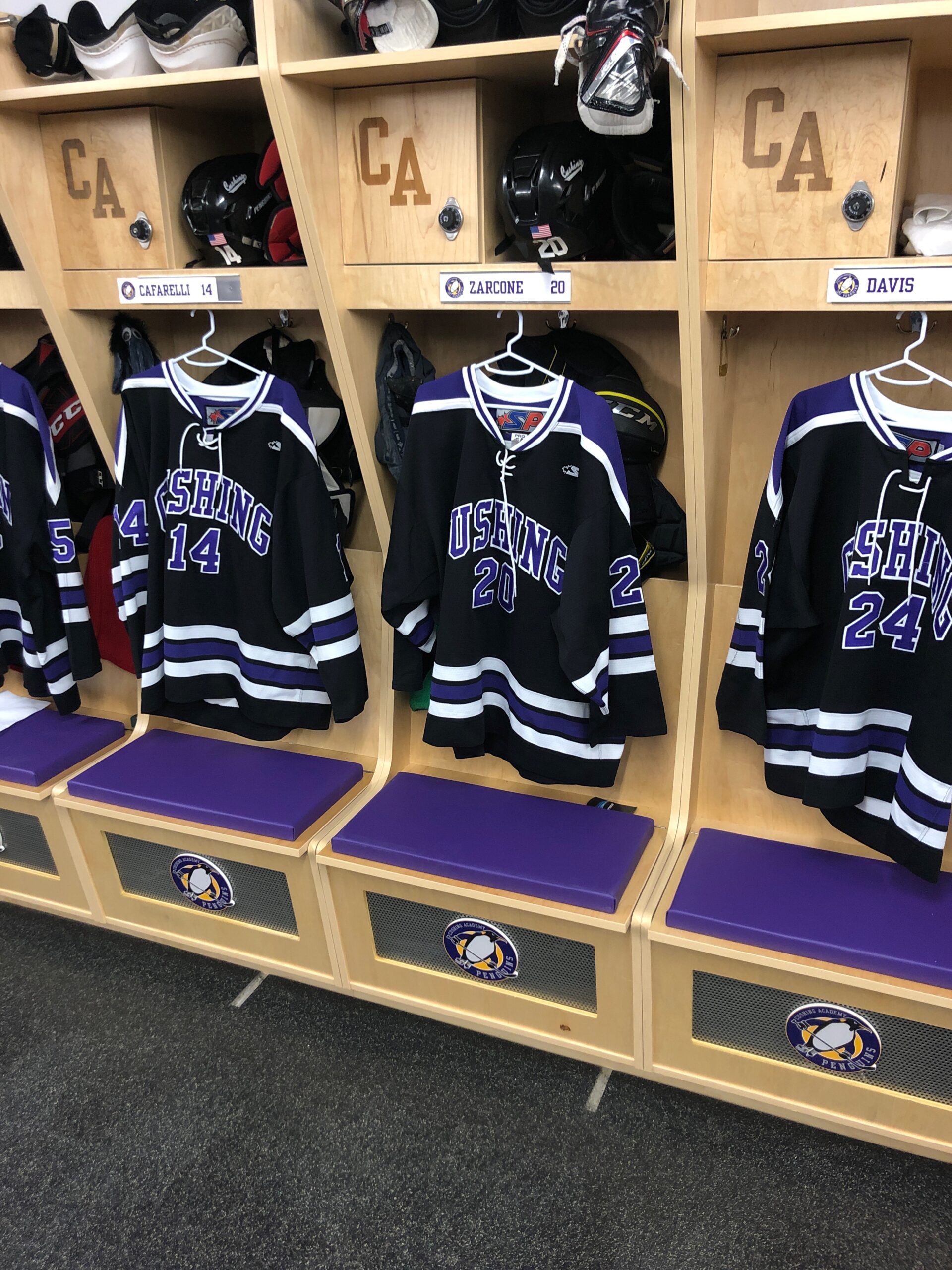 Cut Back 6 - Legends Custom Lockers Cut Back