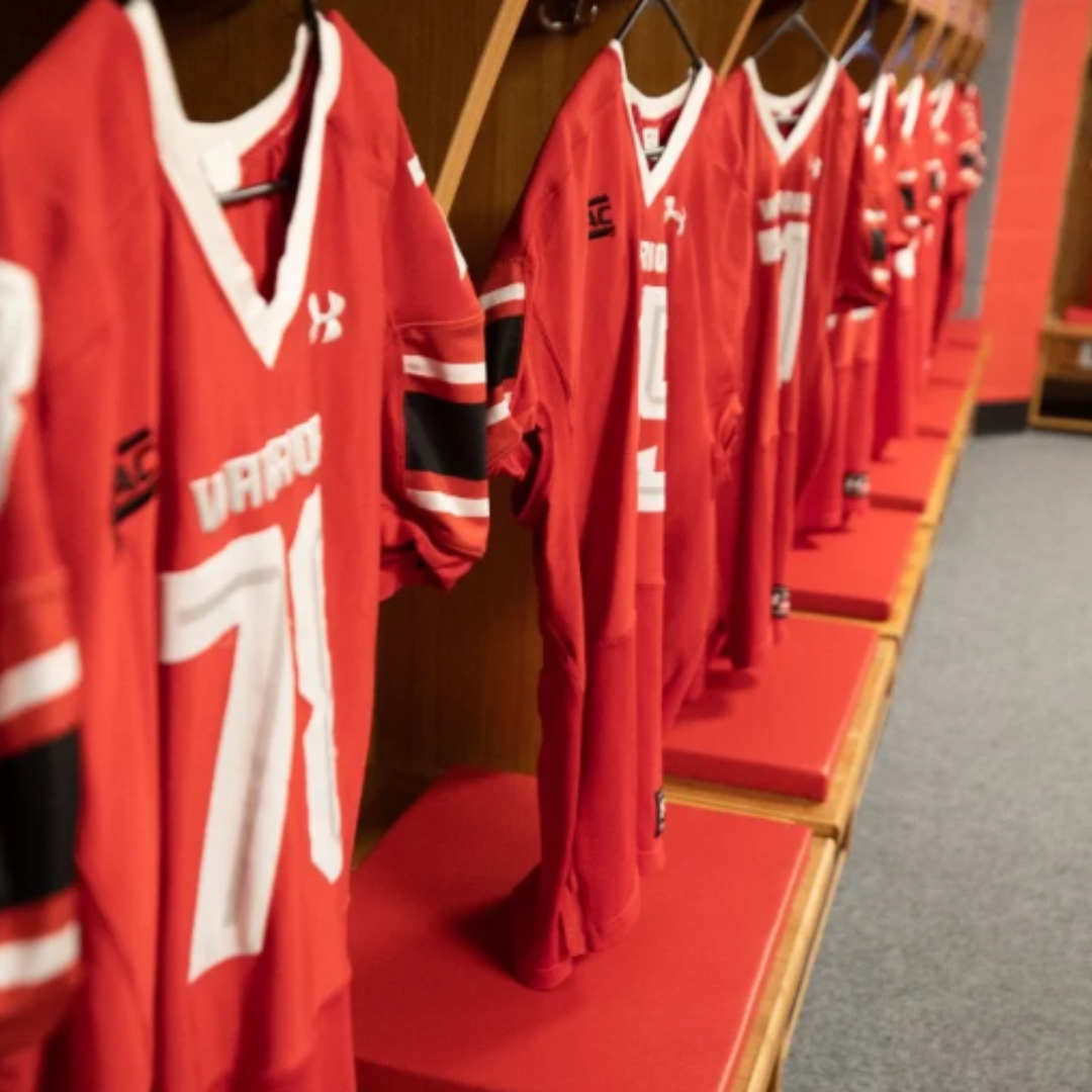 Website 1 - Legends Custom Lockers Jerseys