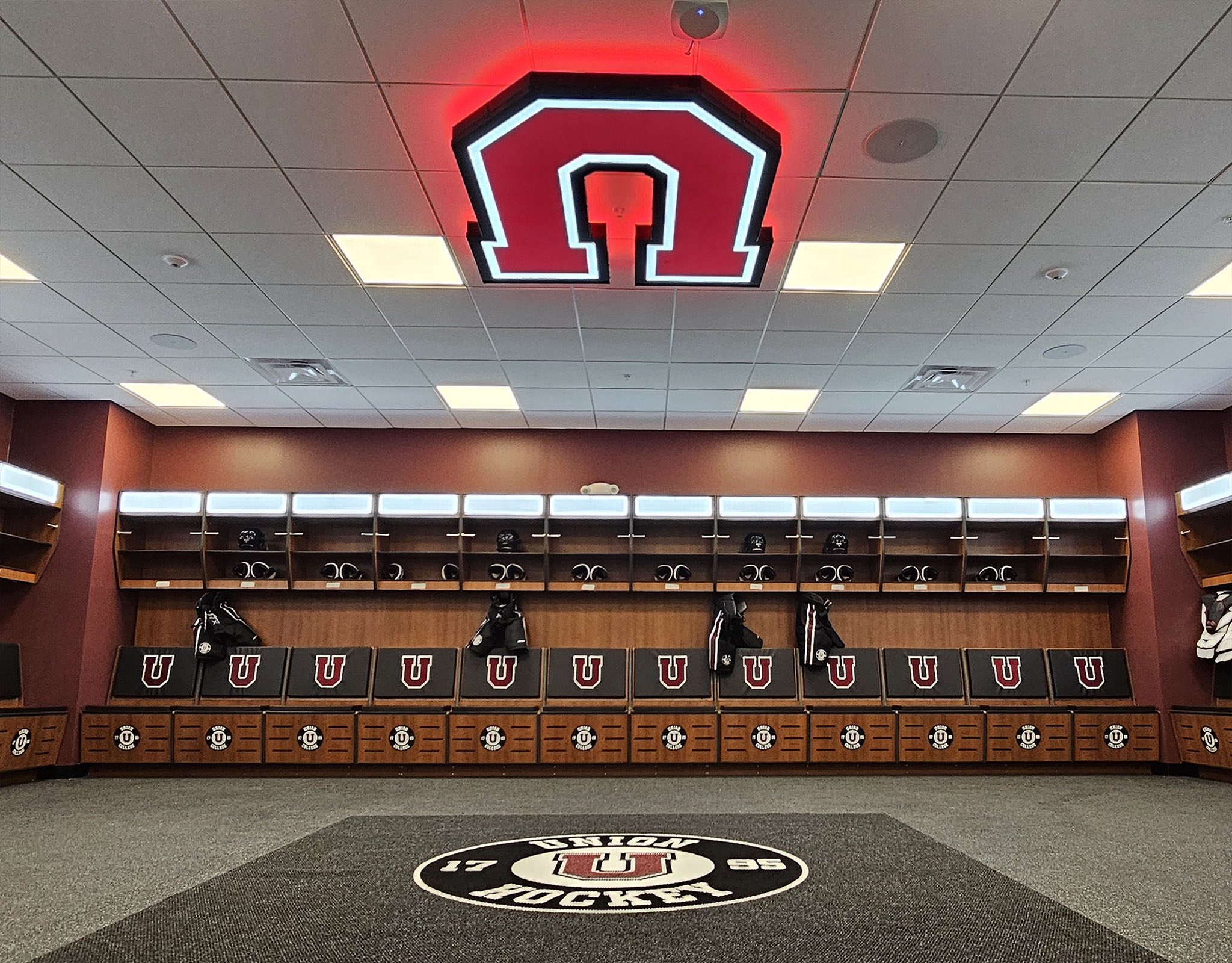 Union hockey